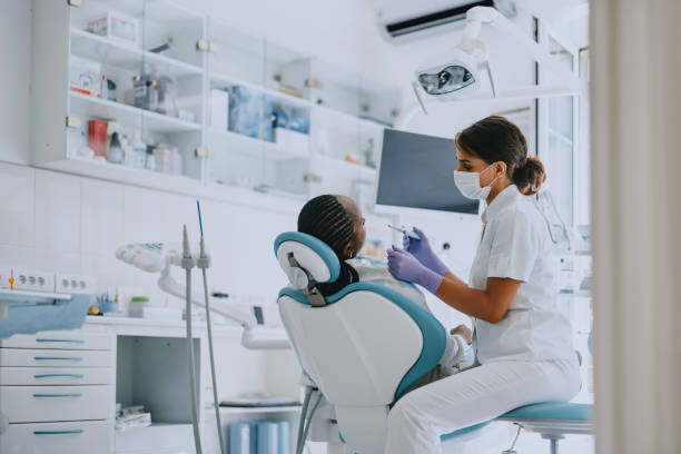 Best Tooth Extraction  in Ponchatou, LA